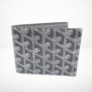 Goyard New Victoire Bi Fold Wallet in Sky Grey Color